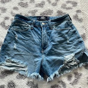 New hollister jean shorts